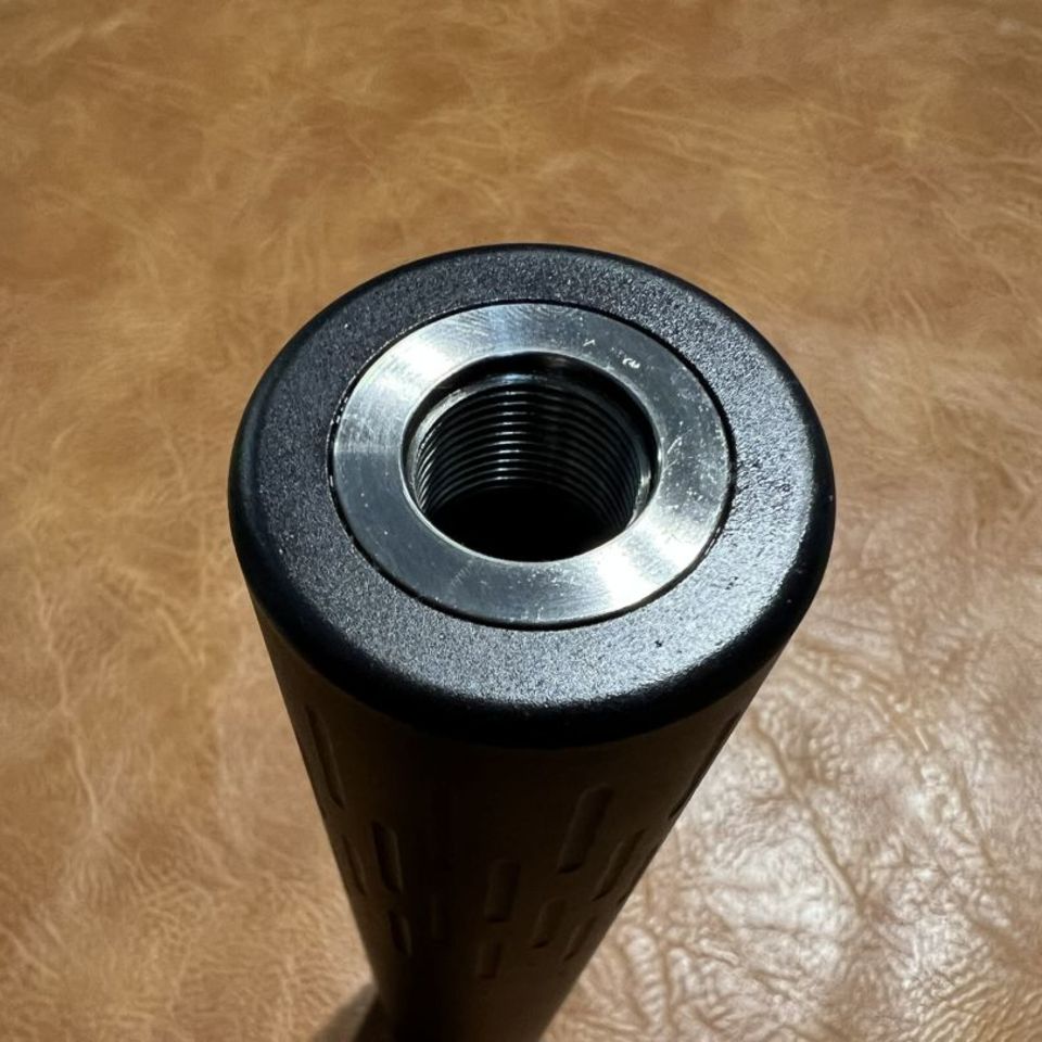 Image 3 - LNIB Gemtech Tracker .30 11oz