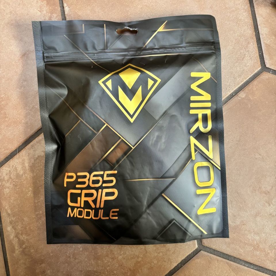 Image 4 - MIRZON P365 GRIP MODULE - NEW