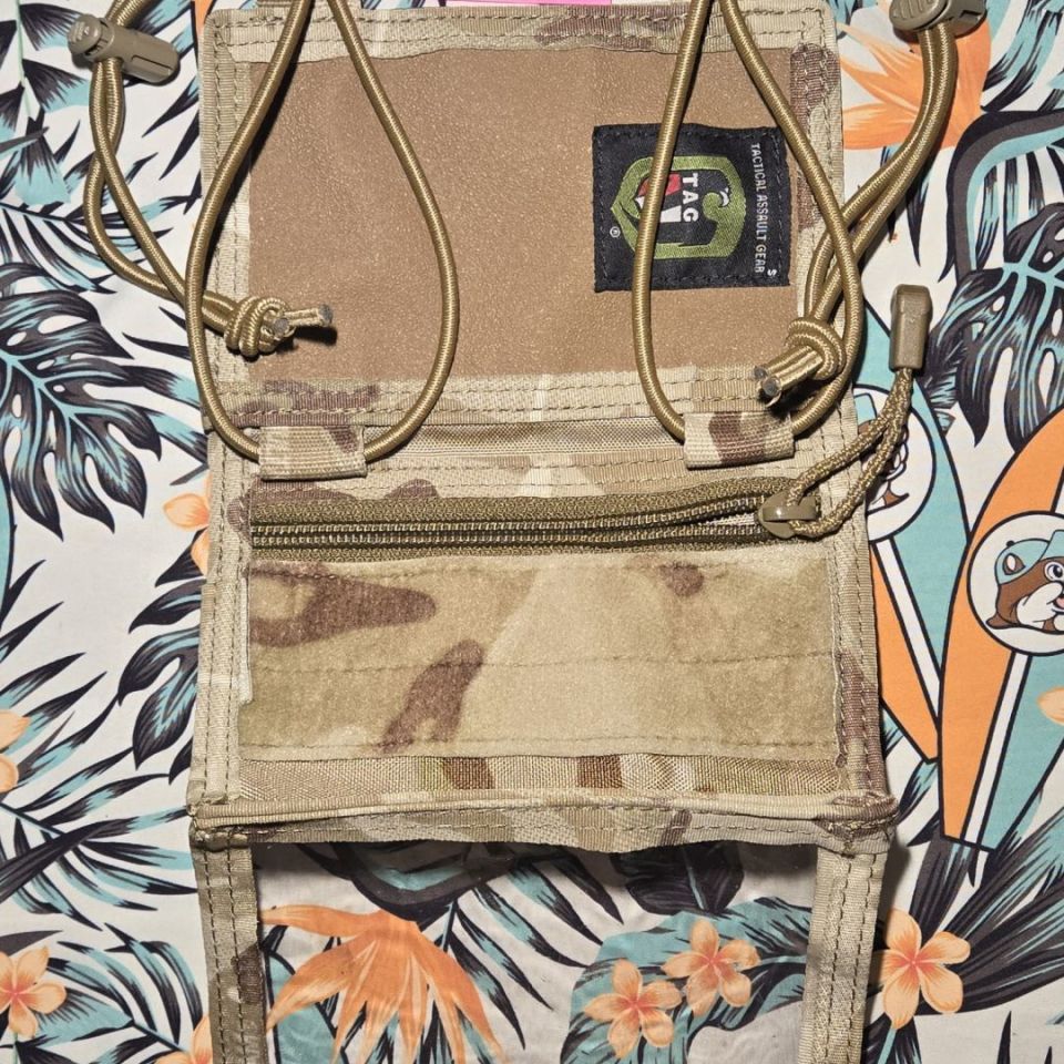 Image 4 - TAG Quarterback Sleeve