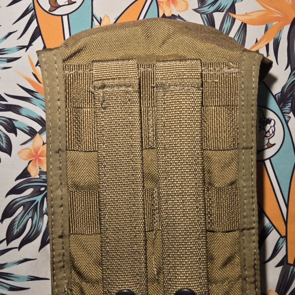 Image 2 - Padded pouch