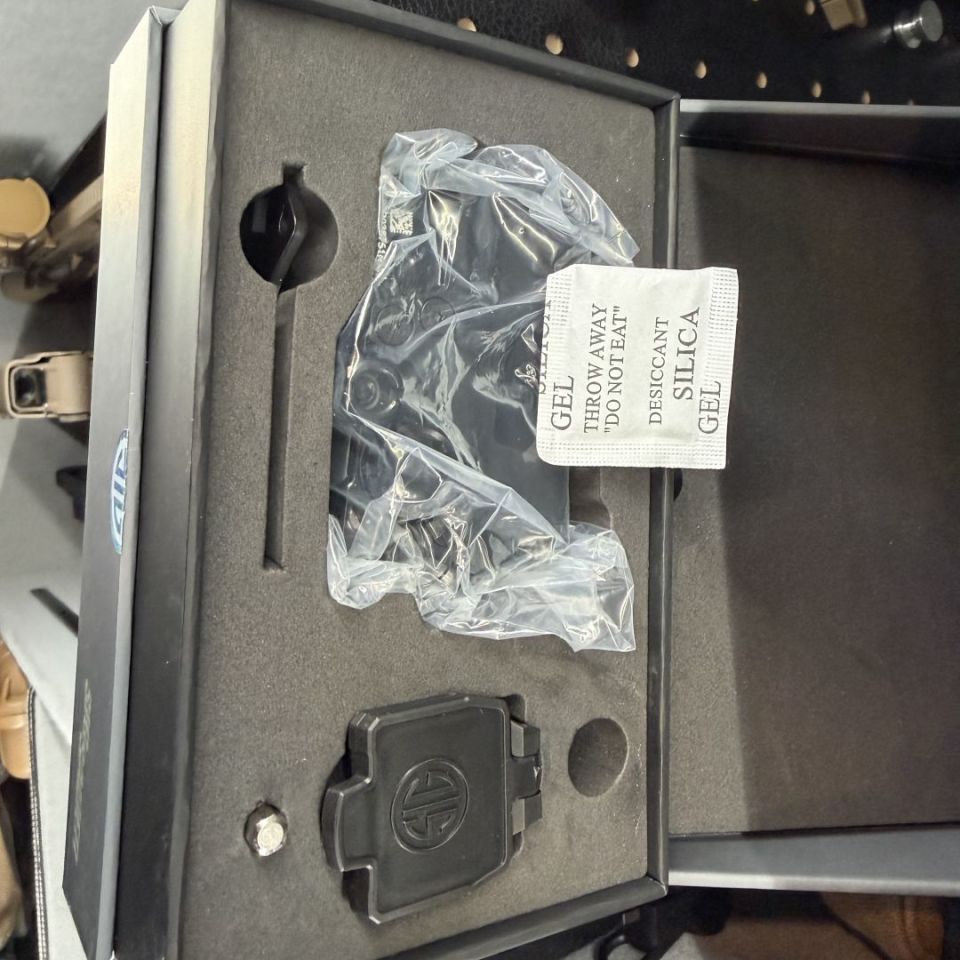 Image 2 - Sig Romeo 8t/ Juliet 3 combo