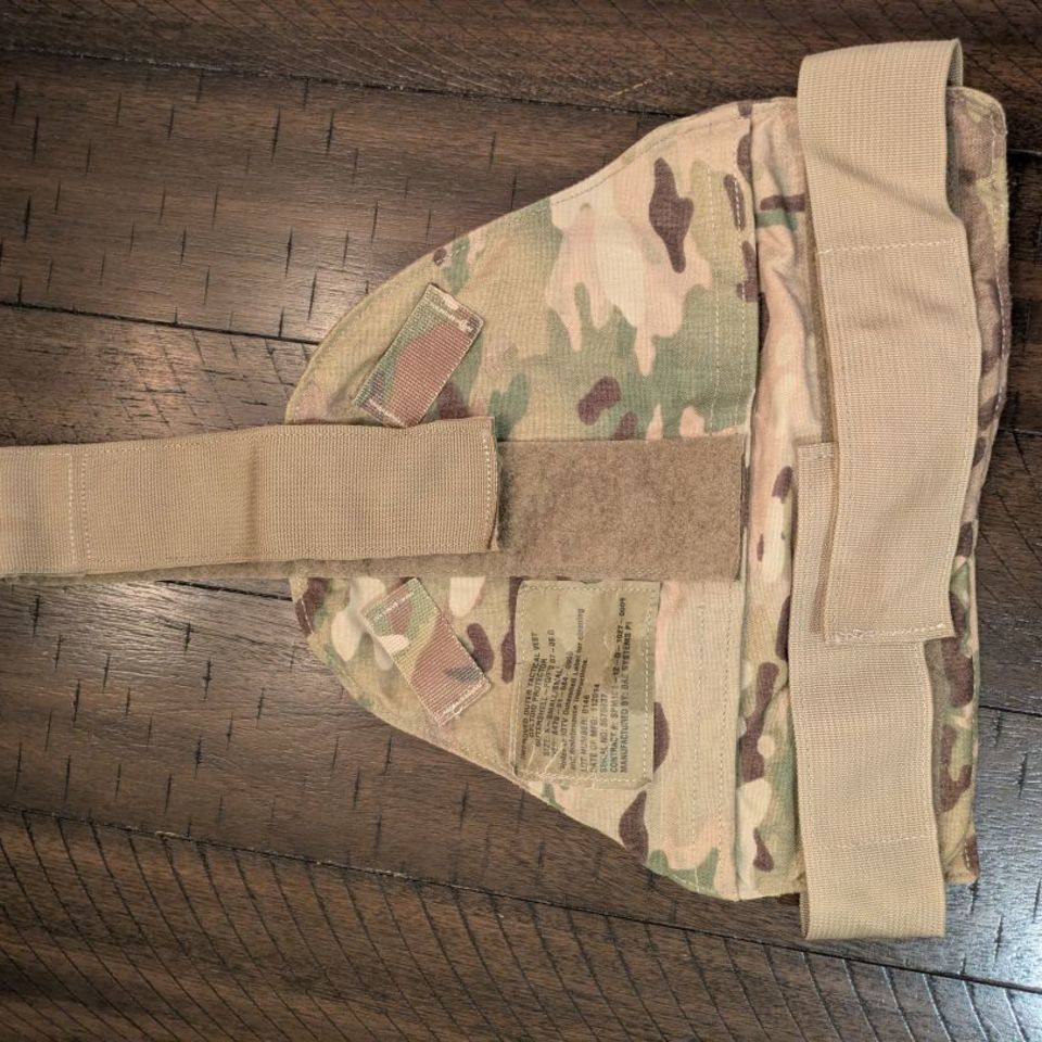 Image 5 - Assorted Surplus/gear lot