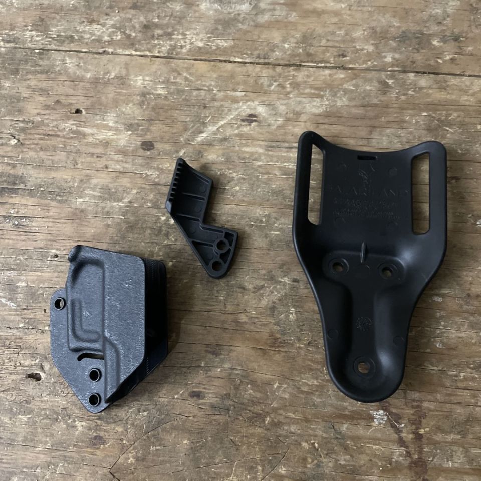 Image 2 - Sig P320 M grips/holsters