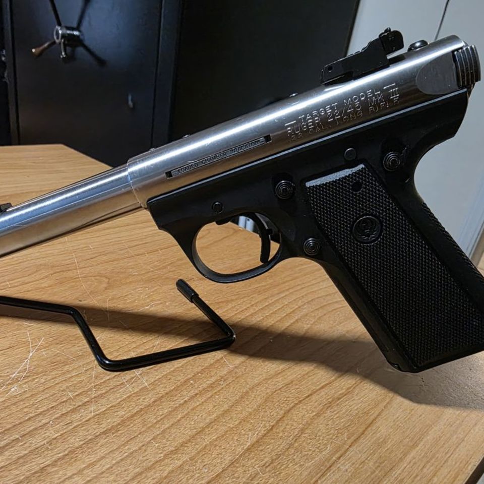 Image 2 - Ruger Mark III