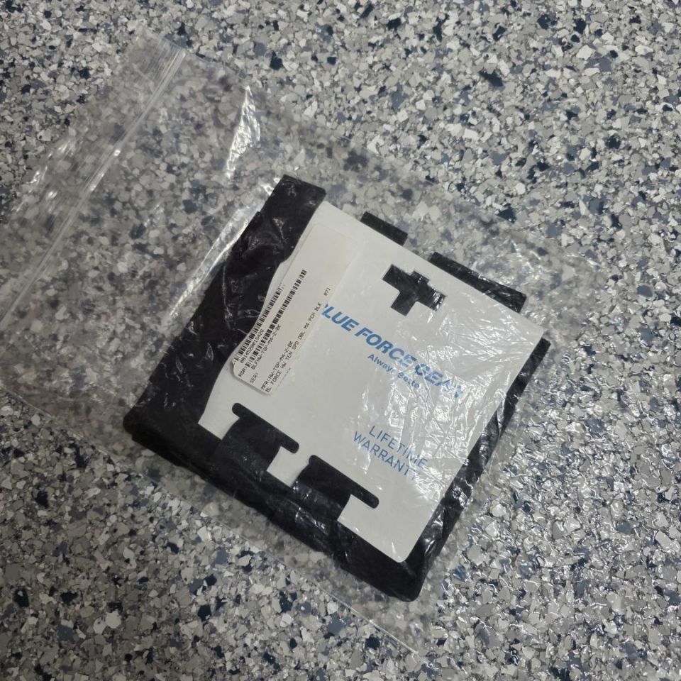 Image 2 - BFG 10 Speed DBL Mag Pouch