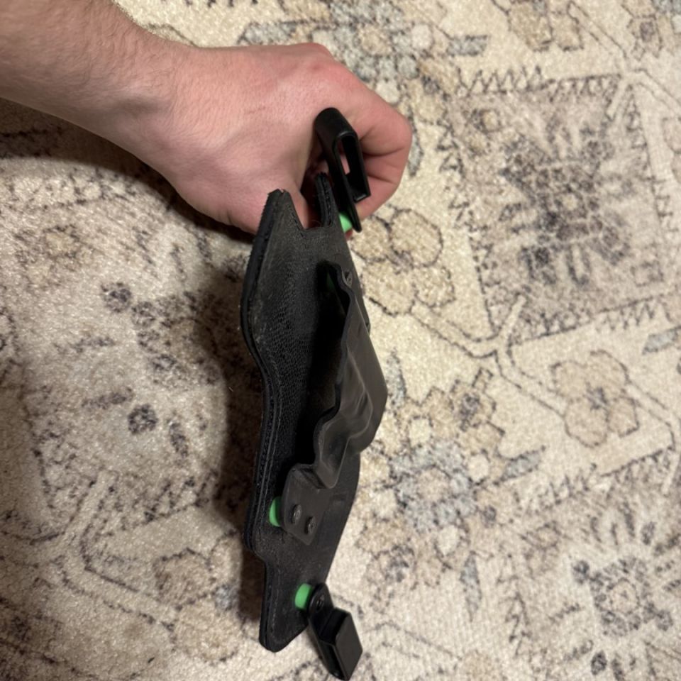 Image 2 - Alien Gear G19 IWB Holster