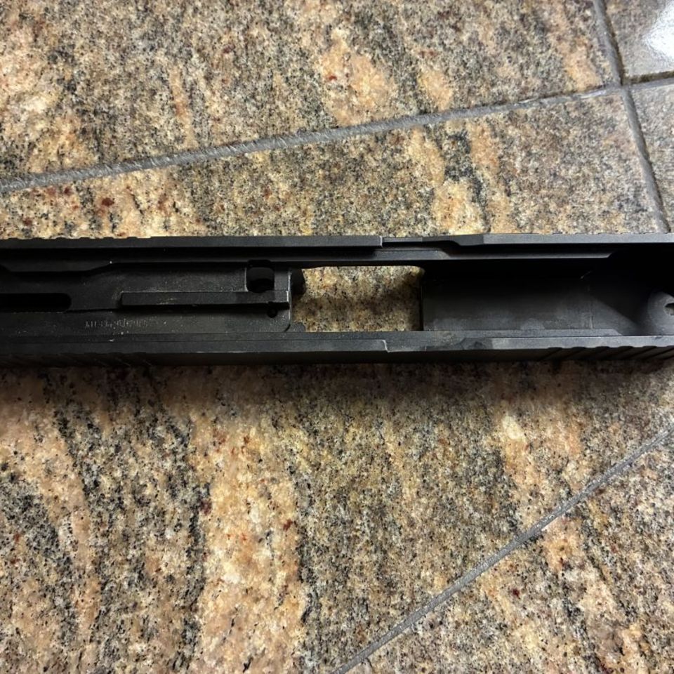 Image 3 - Glock 19.5 OEM slide