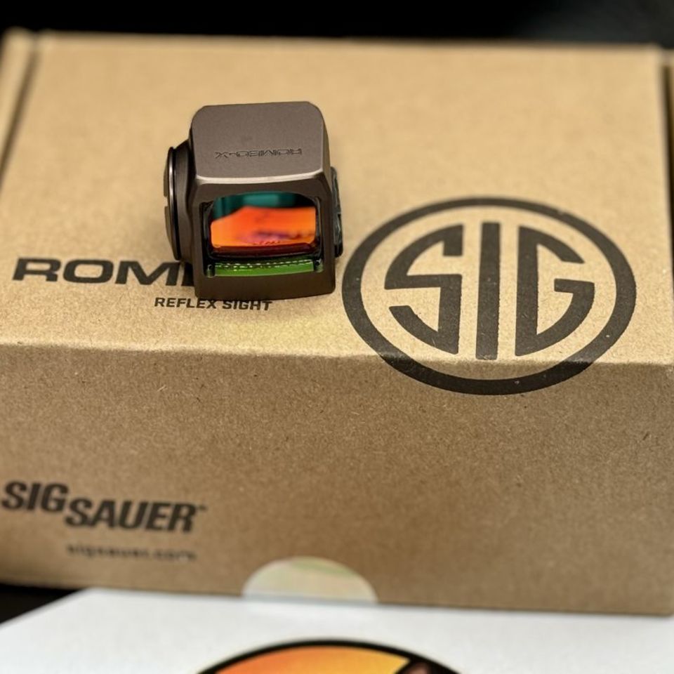 Image 2 - SIG Romeo-X Pro 2 MOA + Circle