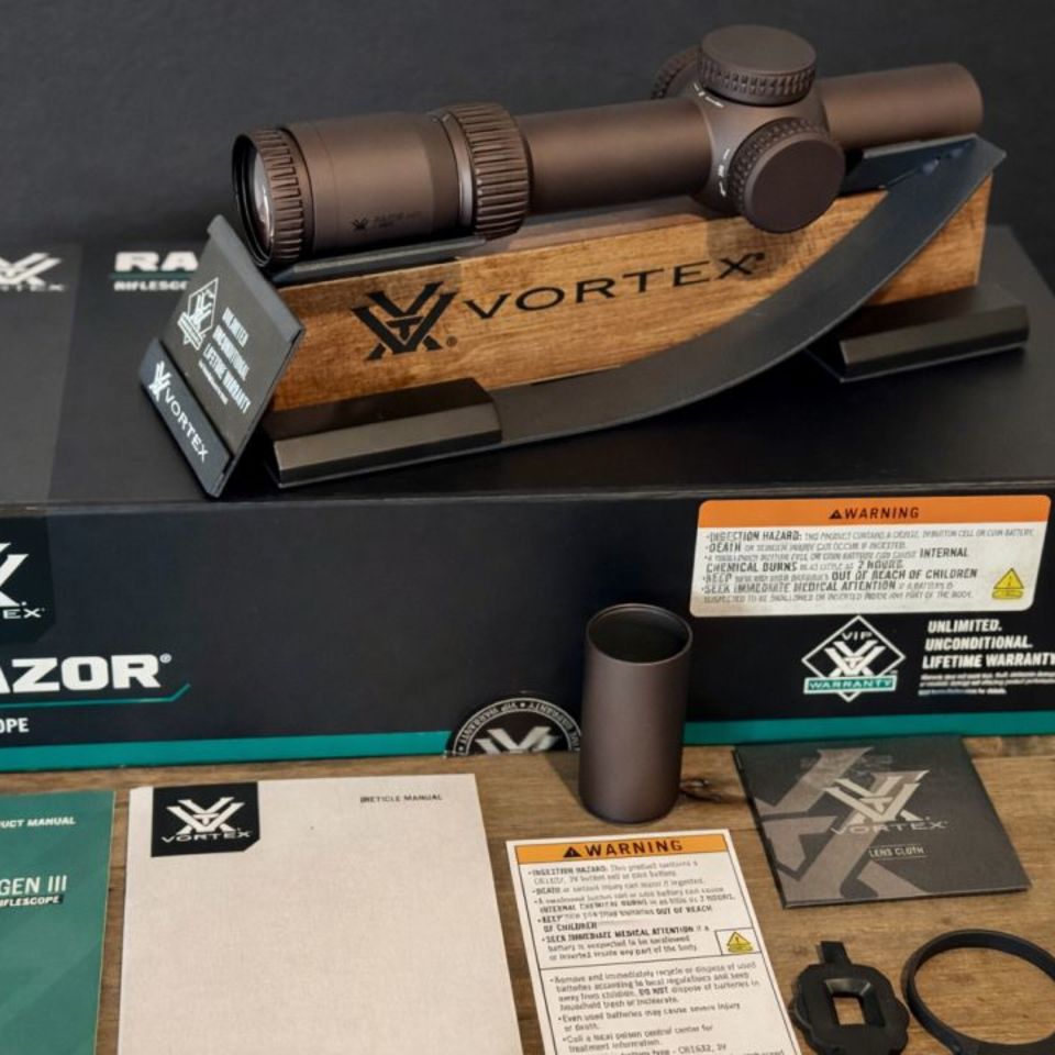 Image 4 - Razor® HD Gen III 1-10x24 FFP