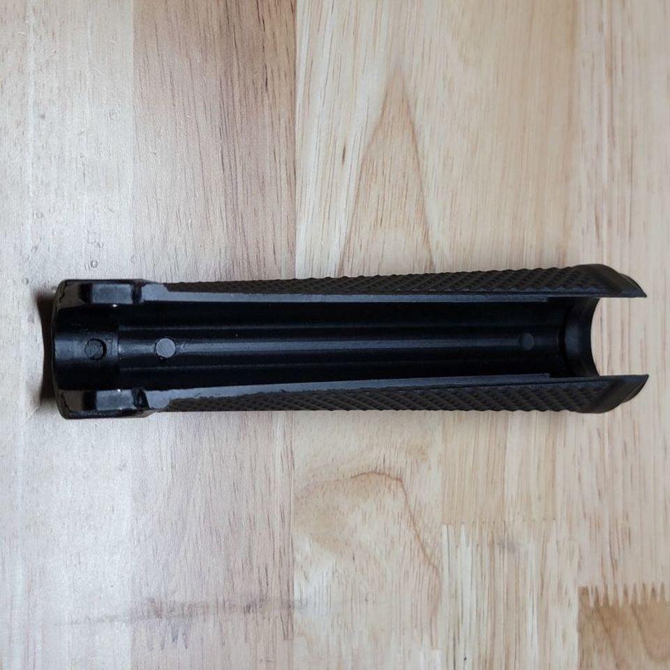Image 2 - MP5 Handguard 