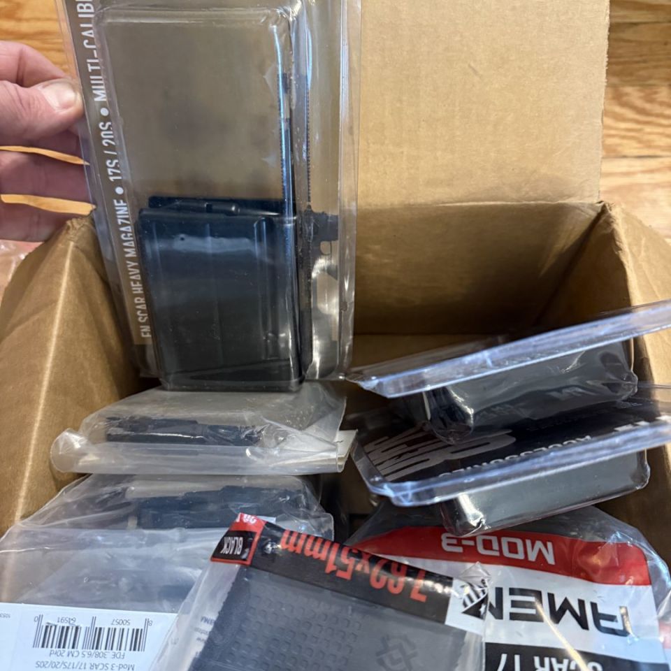 Image 3 - Scar17 OE parts and OE/AM mags