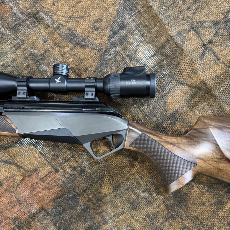 Image 2 - Benelli Lupo BEST Walnut