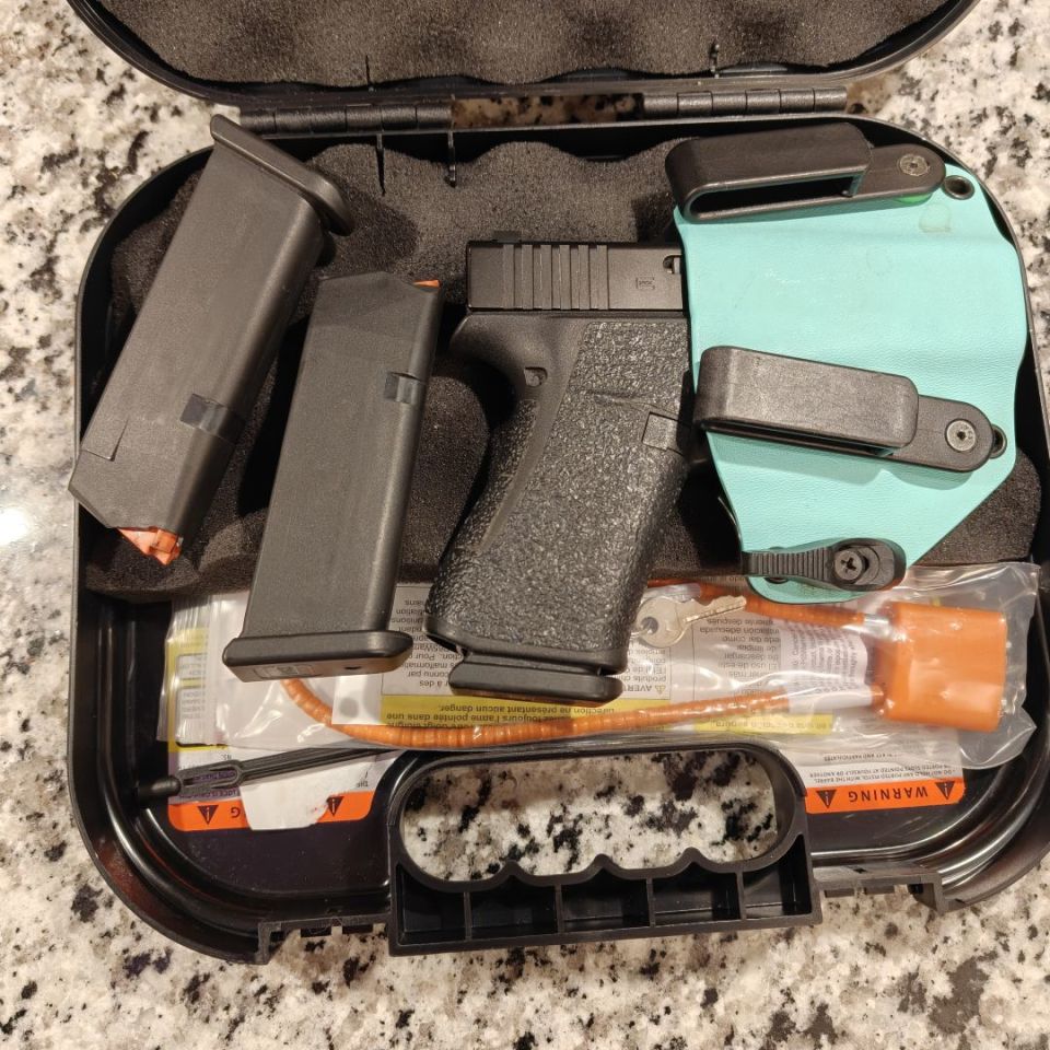 Image 1 - Glock 43x with holster, 3 mags