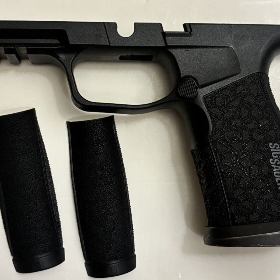 Image 2 - P365 FUSE GRIP MODULE