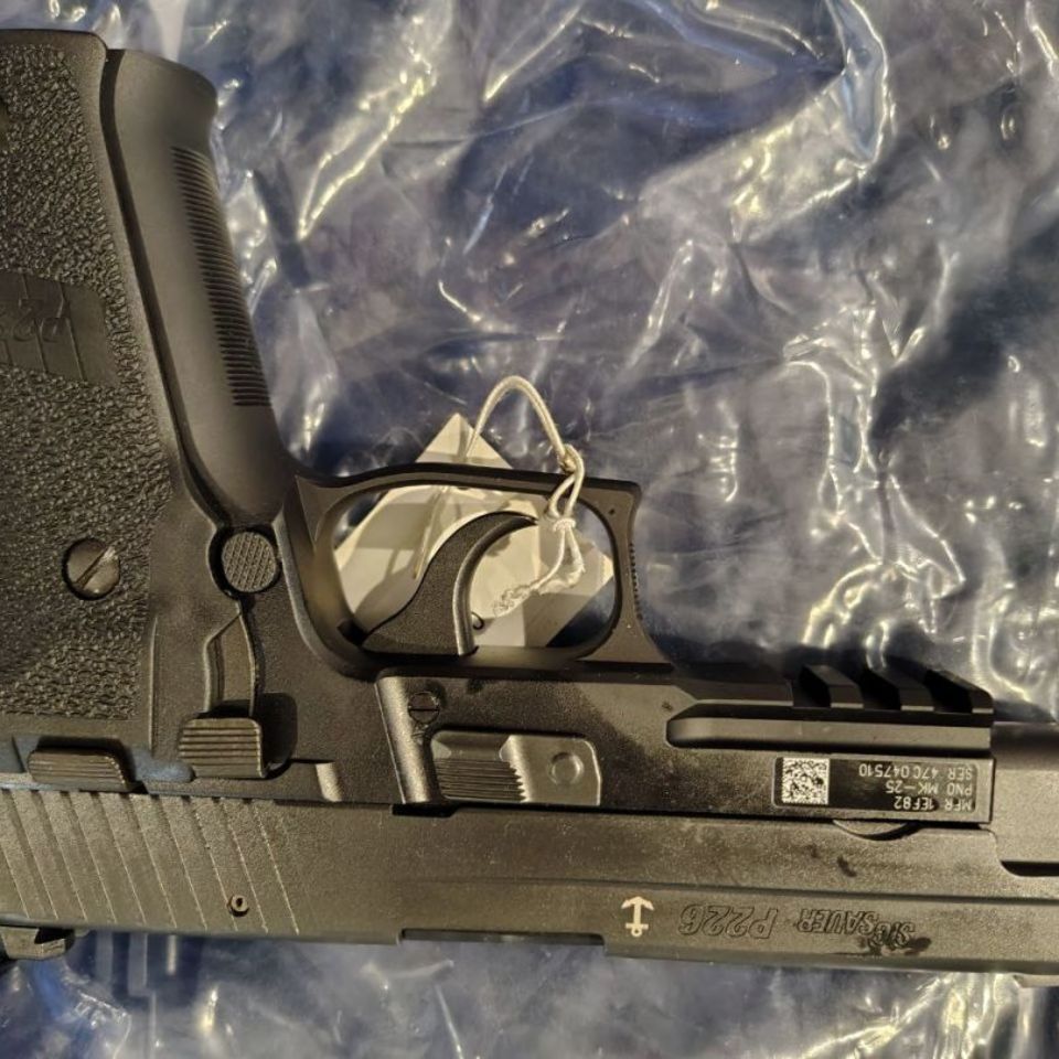 Image 2 - Sig Sauer Mk 25 UNFIRED 9mm