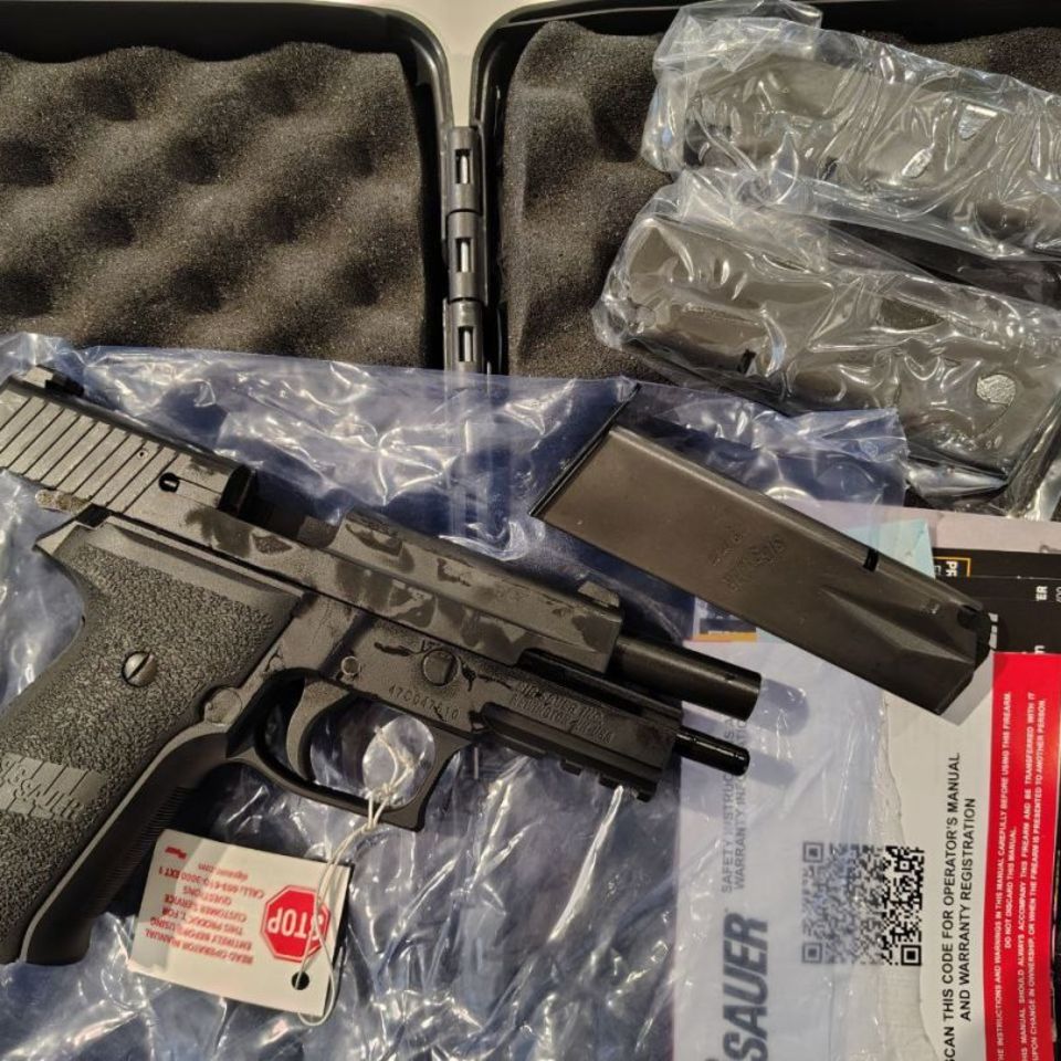 Image 3 - Sig Sauer Mk 25 UNFIRED 9mm