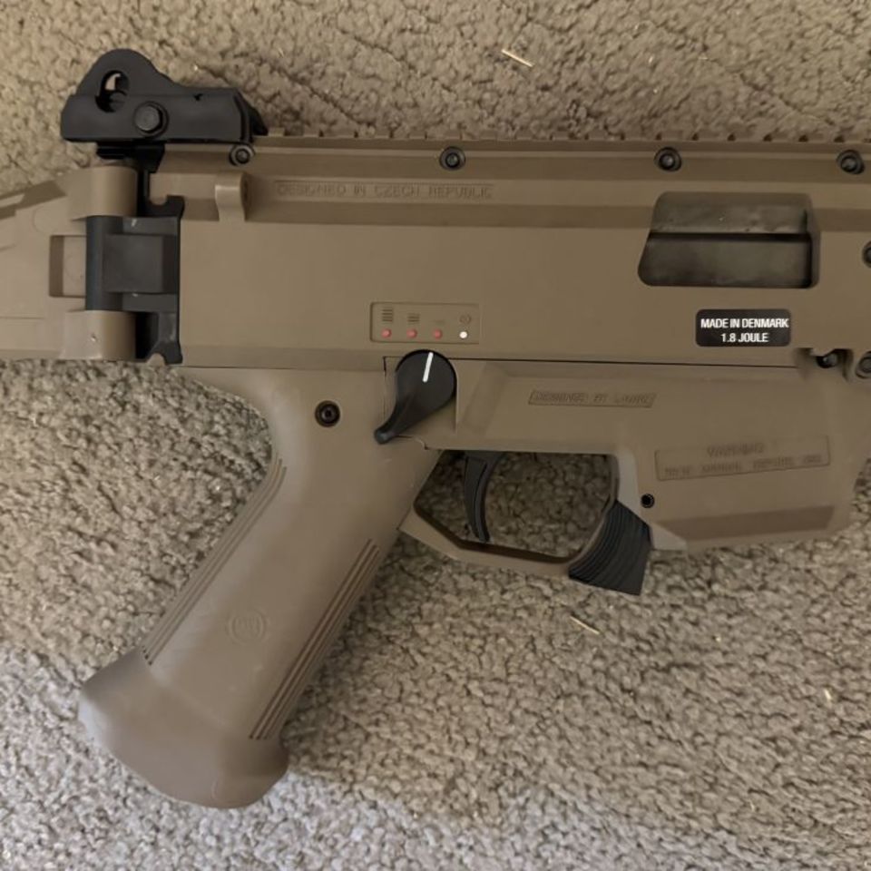 Image 4 - Airsoft Scorpion carbine