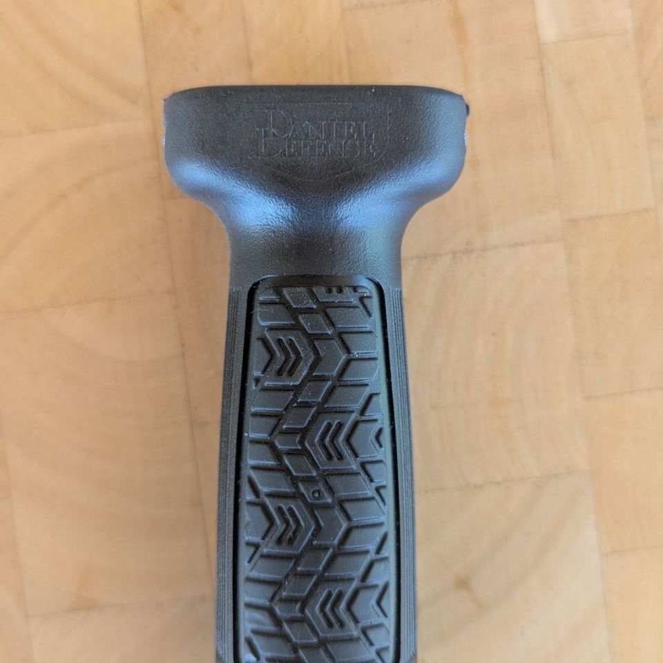 Post 5 - Daniel Defense Grip
