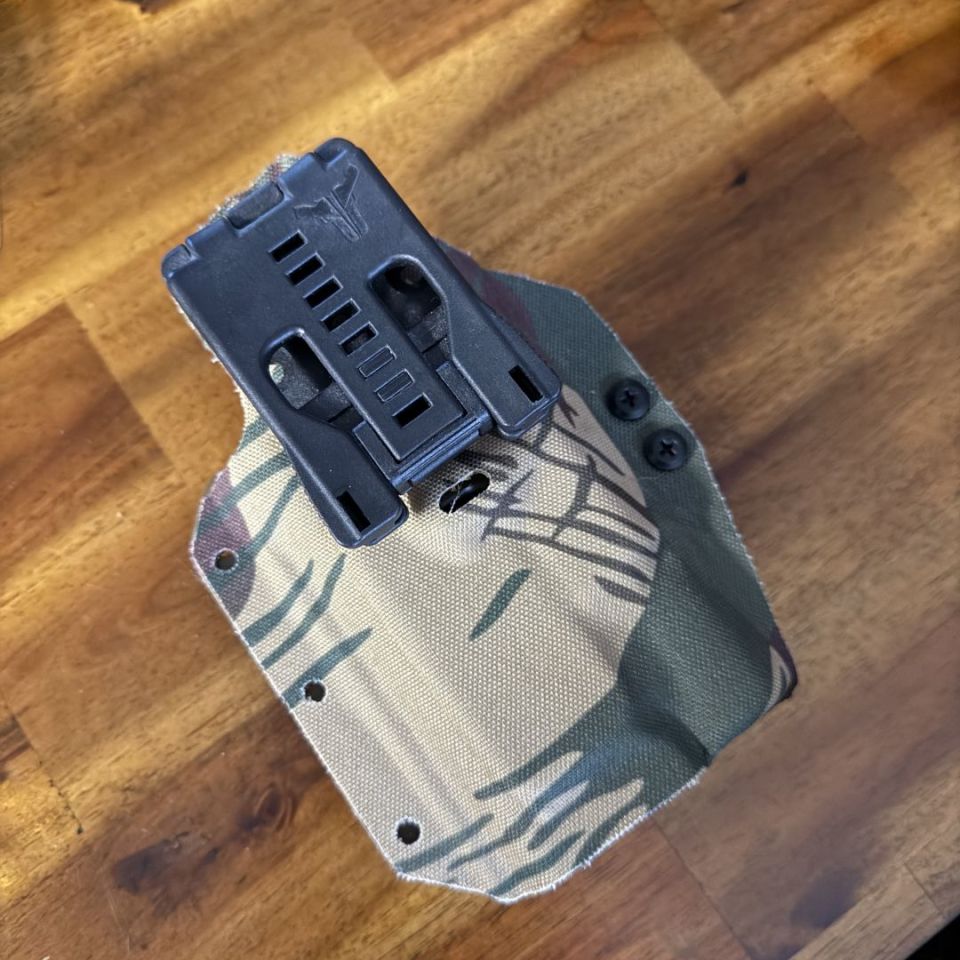 Post 2 - Rhodie Phlster Floodlight X300