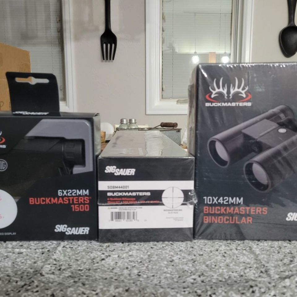 Post 3 - NIB Sig buckmaster kit 300 OBO