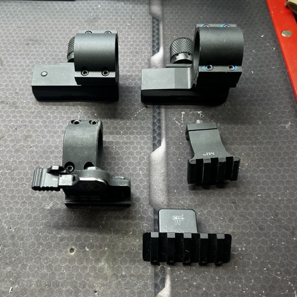 Post 3 - Clearance sale 1 - mounts