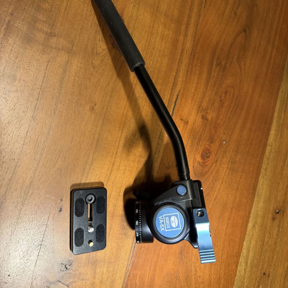 Post 1 - Sirui VA-5X fluid head