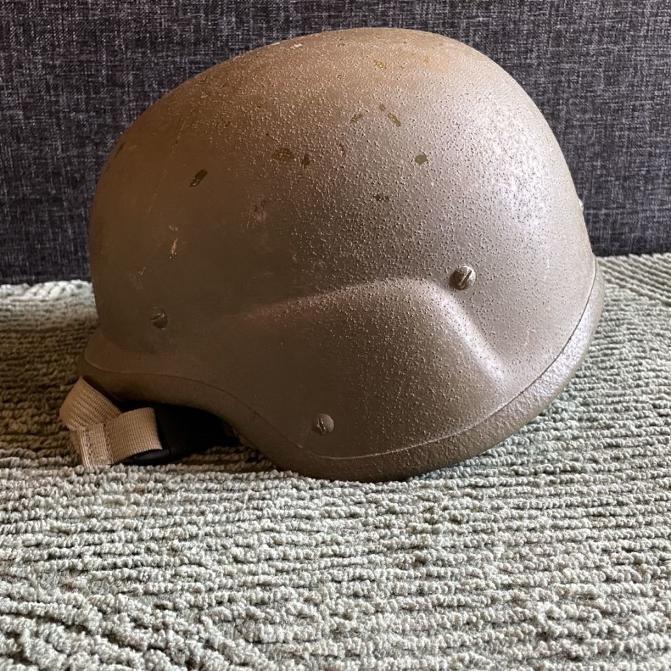 Post 2 - PASGT Met-S Helmet Medium