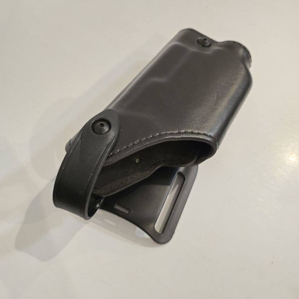 Post 1 - Safariland Glock 19 Holster