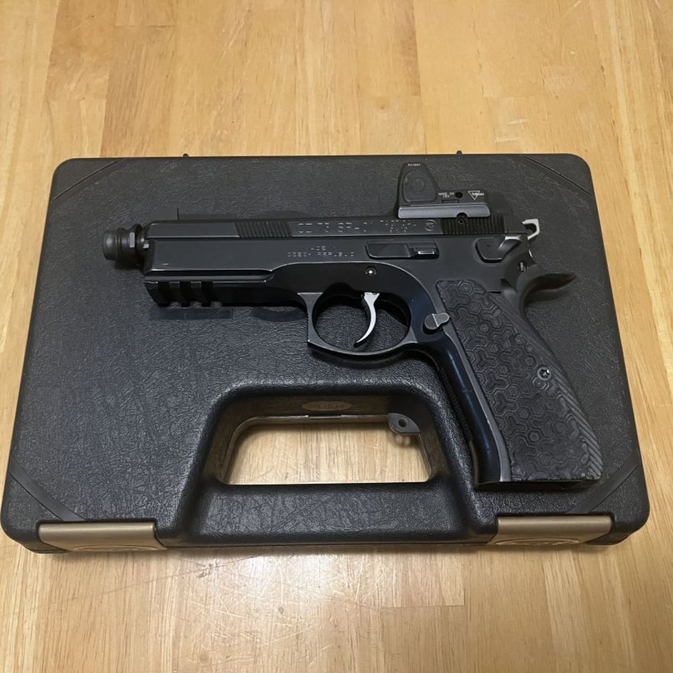 Post 4 - CZ75 SP01T Cajunized