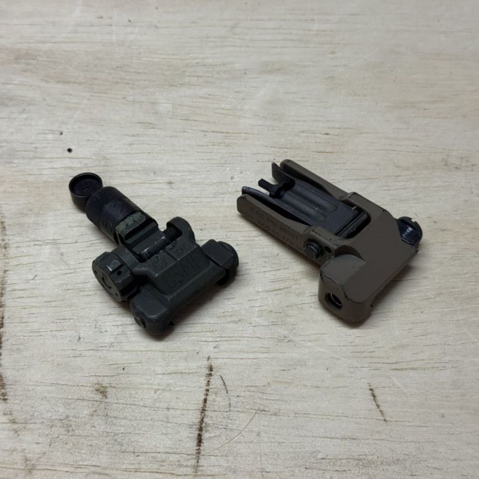 Post 4 - KAC TAUPE SIGHT USMC REAR