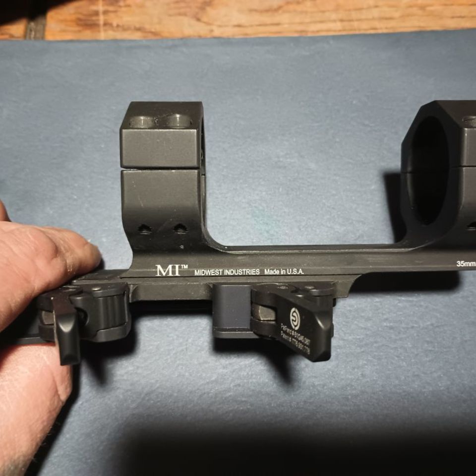 Post 1 - Midwest mount 