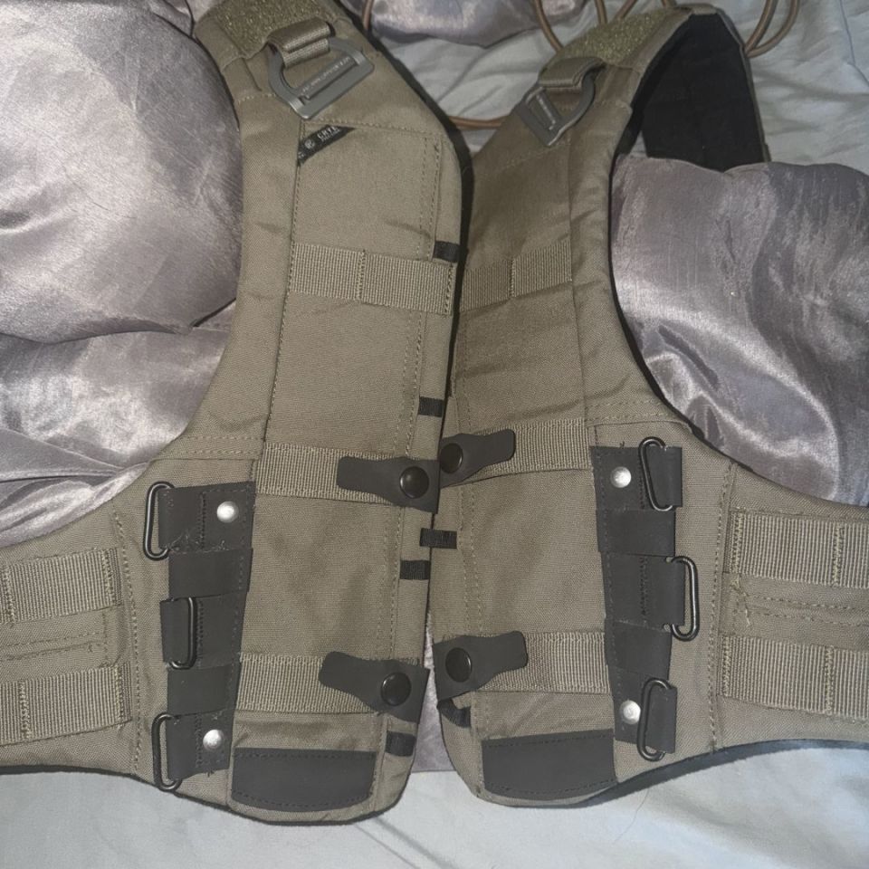 Post 4 - Crye avs harness 