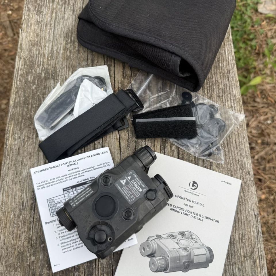 Post 1 - Minty Black FP PEQ-15 