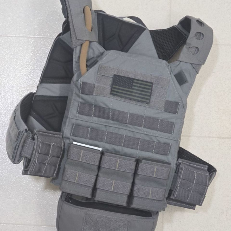 Post 1 - Tactical tailor plate carrier