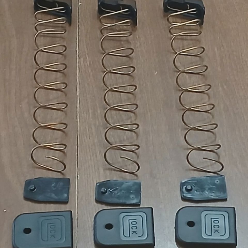 Post 1 - G17 Magazine Spring Lot