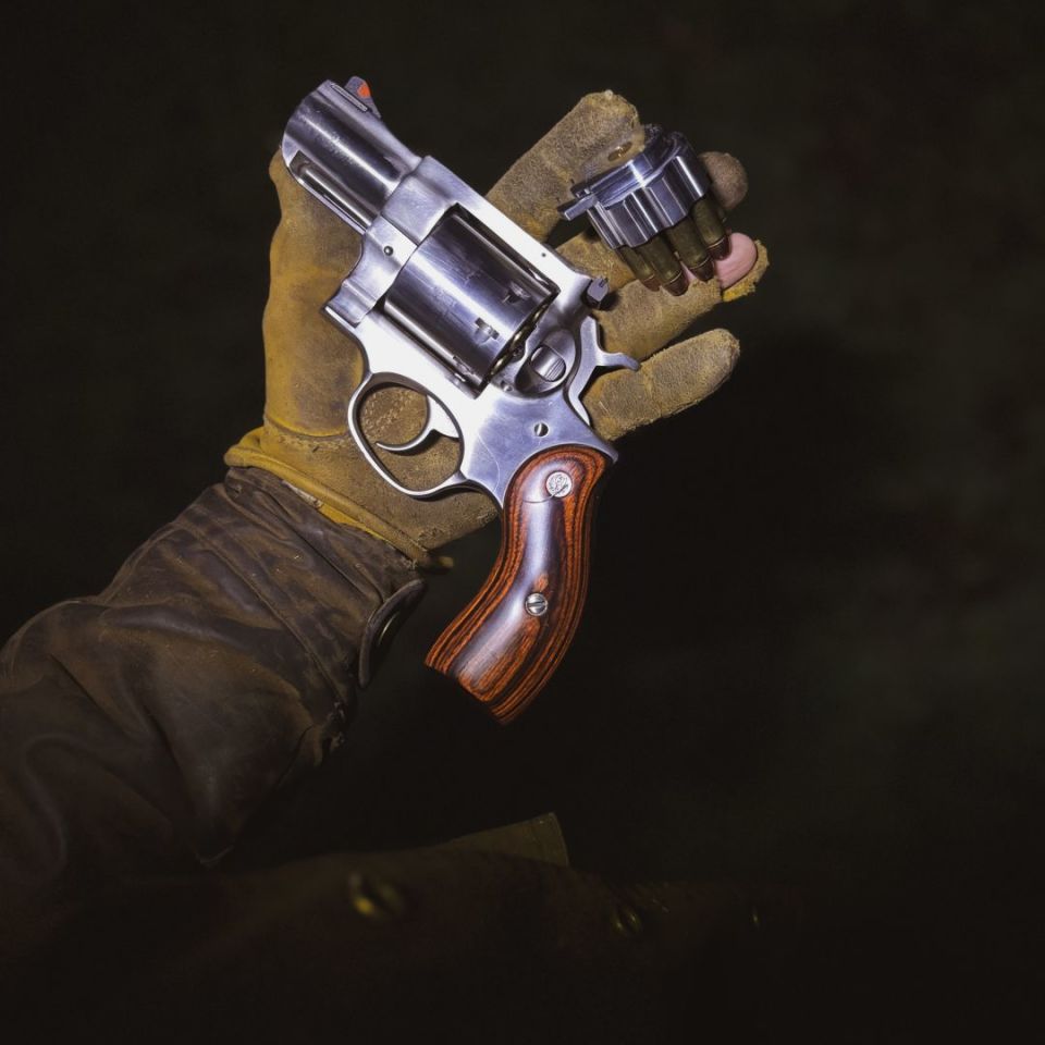 Post 1 - Ruger Redhawk .357 2.75" 8shot