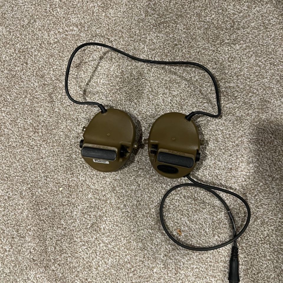 Post 1 - Peltor Comtac 3s/Invisio Plug