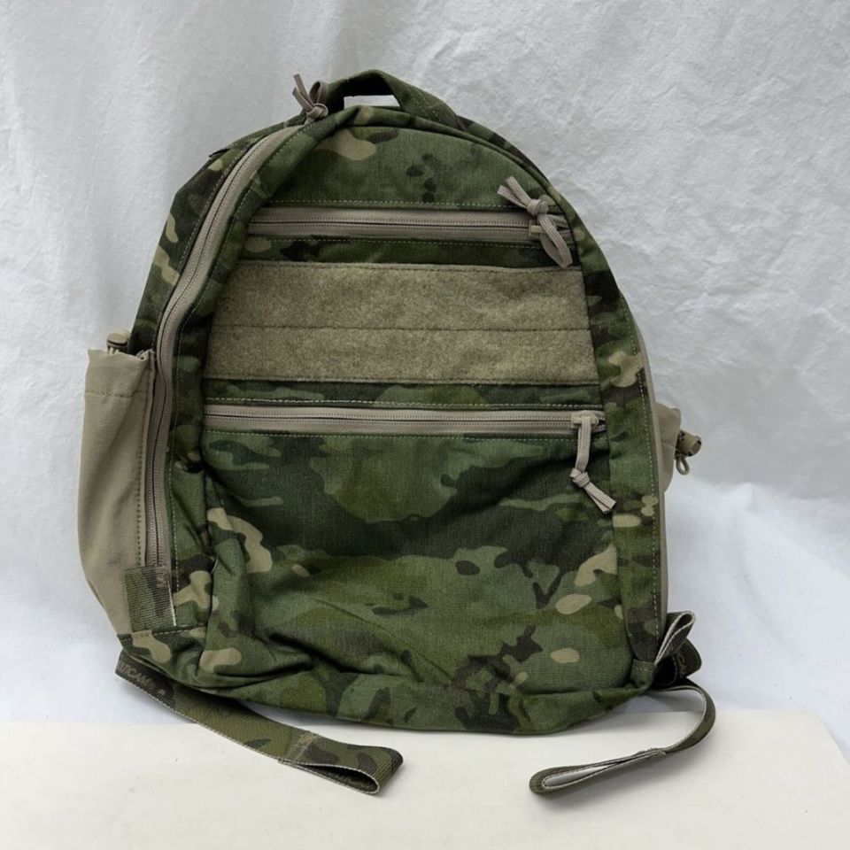 Post 1 - LBT 8000B V2 Multicam Tropic