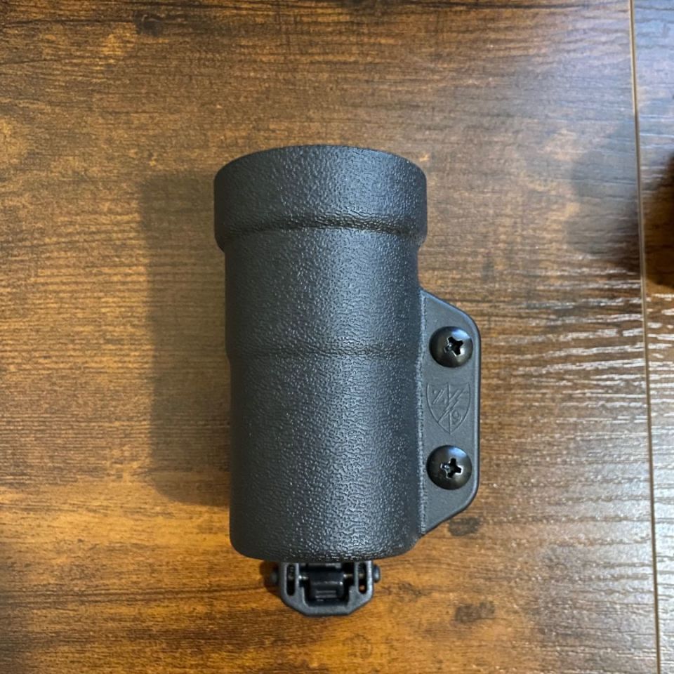 Post 1 - Zero9 flashlight holder
