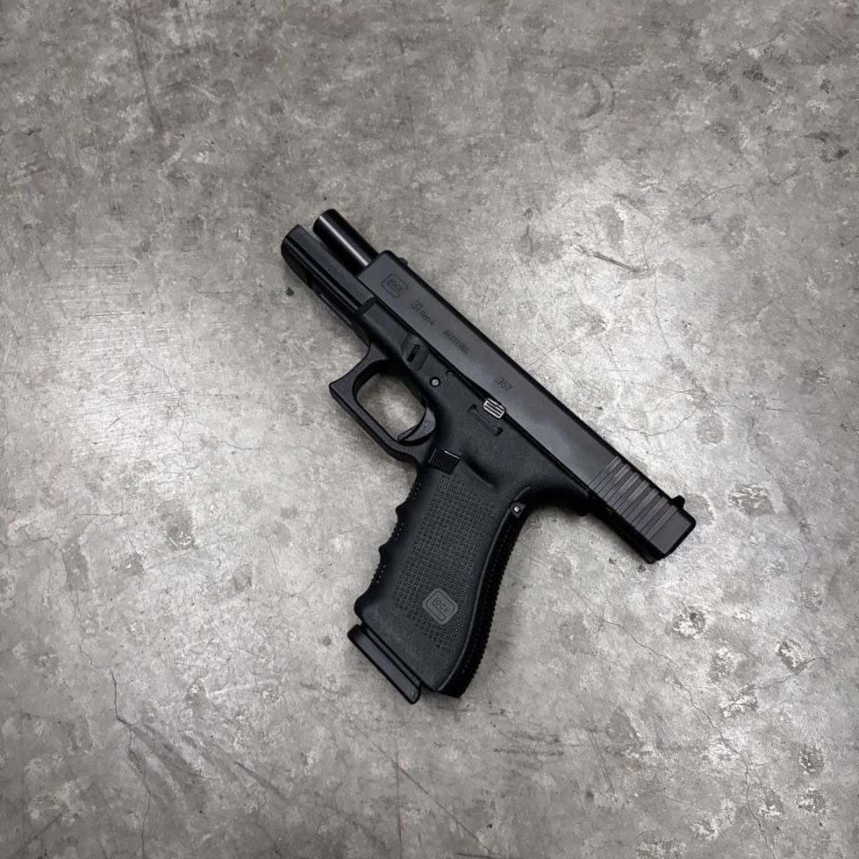 Post 5 - Like new Gen 4 Glock 31 