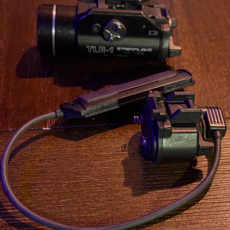 Post 3 - Older TLR1 W/ Accessories 