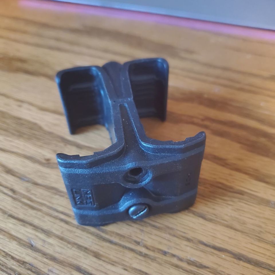 Post 1 - Magpul Magazine Link 