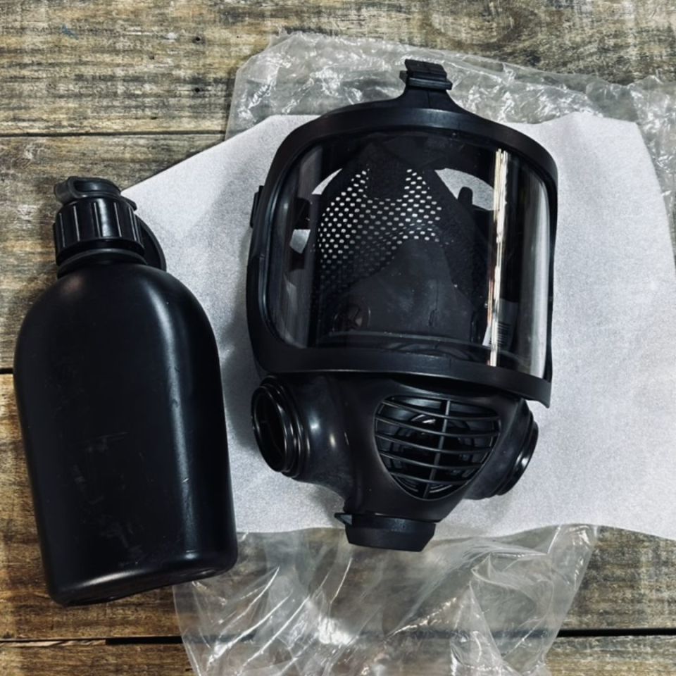 Post 5 - Mira CM-6M (New) Medium