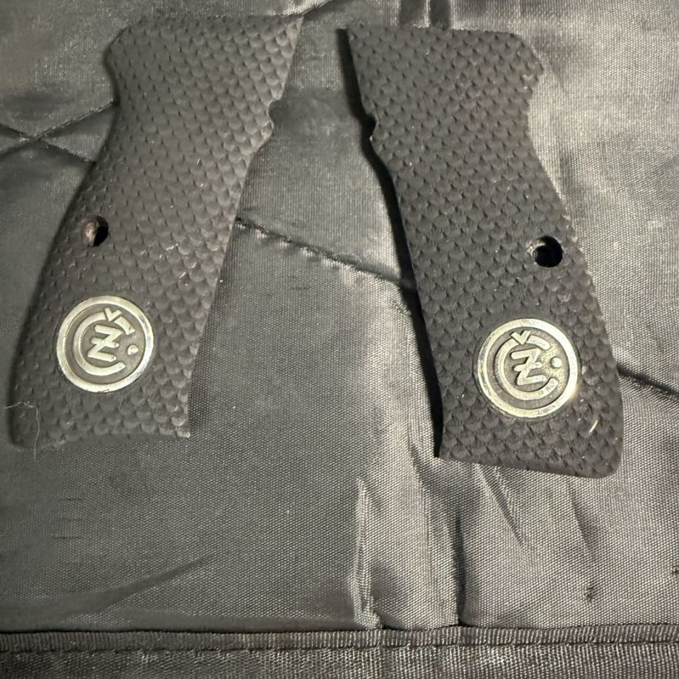 Post 1 - CZ 75B Wood Grips