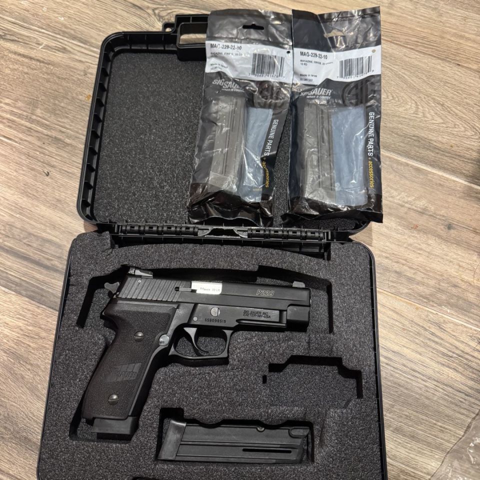Post 4 - RARE Sig P229 .22lr