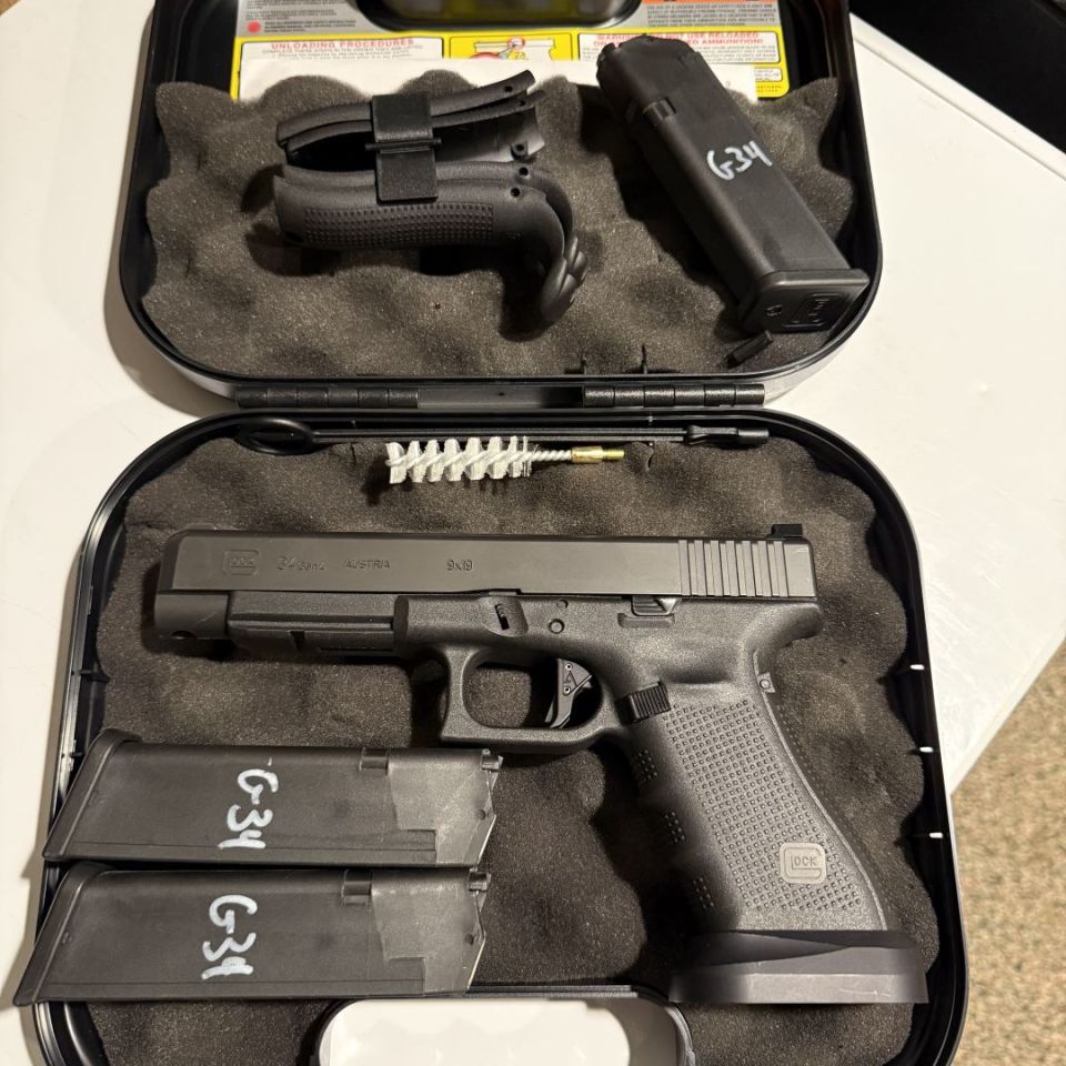 Post 3 - Glock 34 G4 with extras