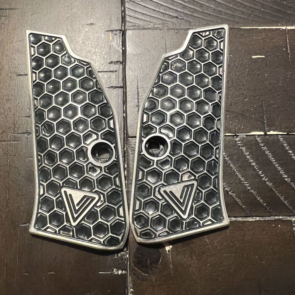 Post 4 - Vytal grips from shadow 2 comp