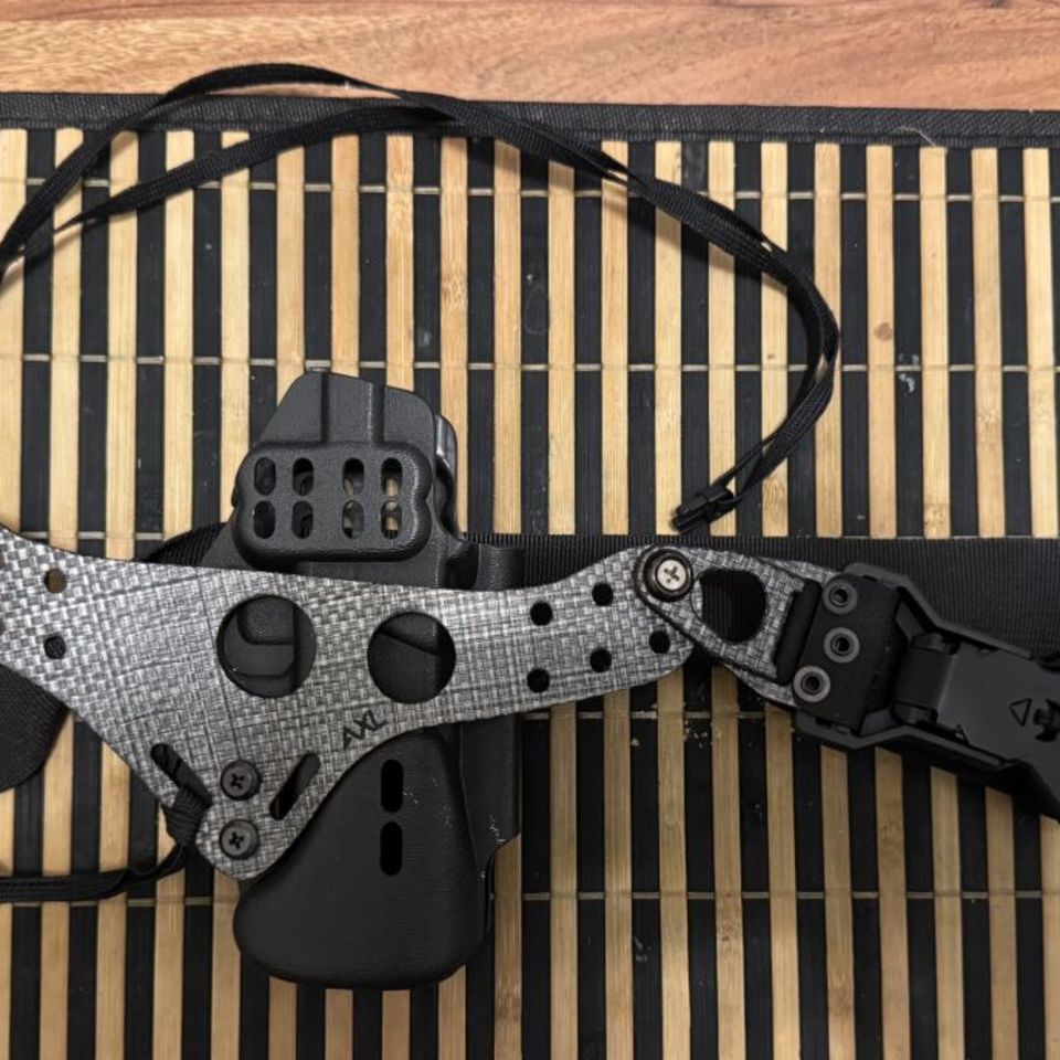 Post 1 - PHLster Enigma Glock 17