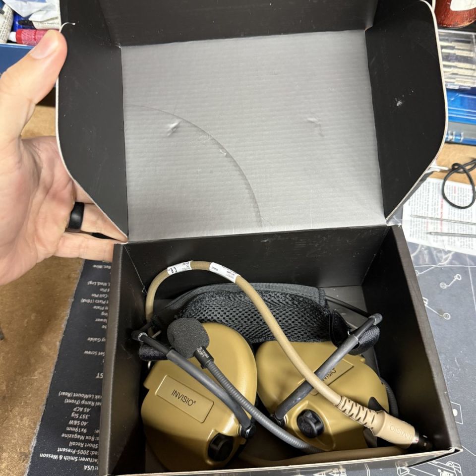 Post 2 - INVISIO T5 Headset, Neckband,