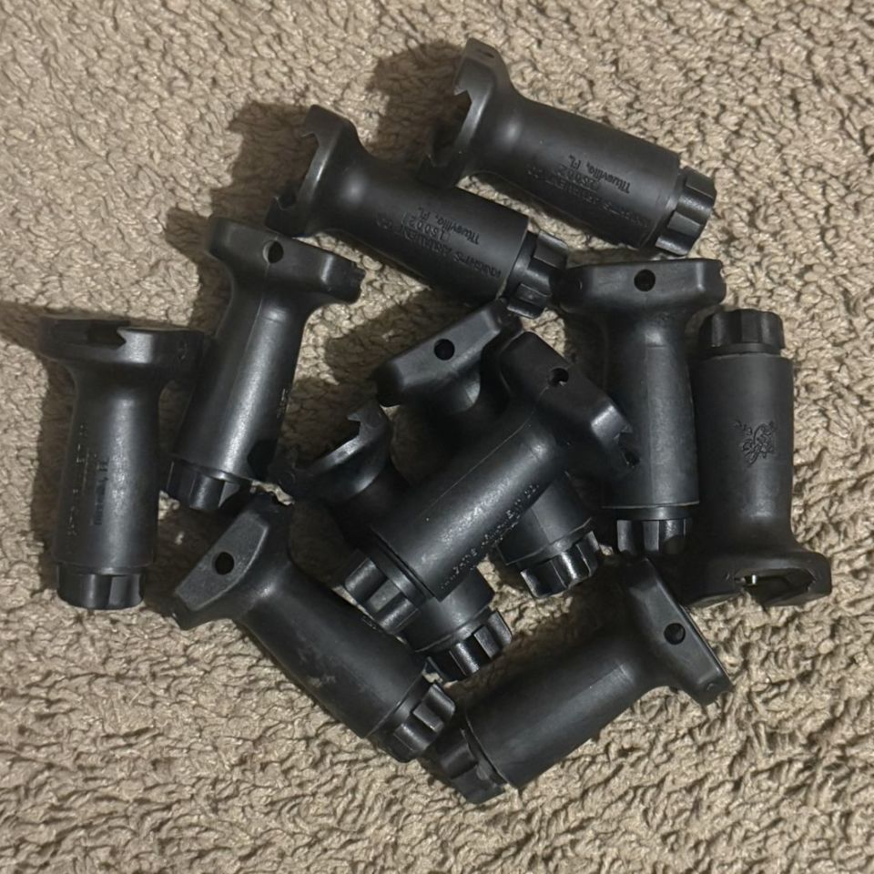 Post 1 - Stubby KAC grips